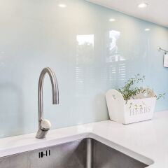 Hafele AluSplash Mutfak Tezgah Arası Kaplama Stardust Black/First Frost